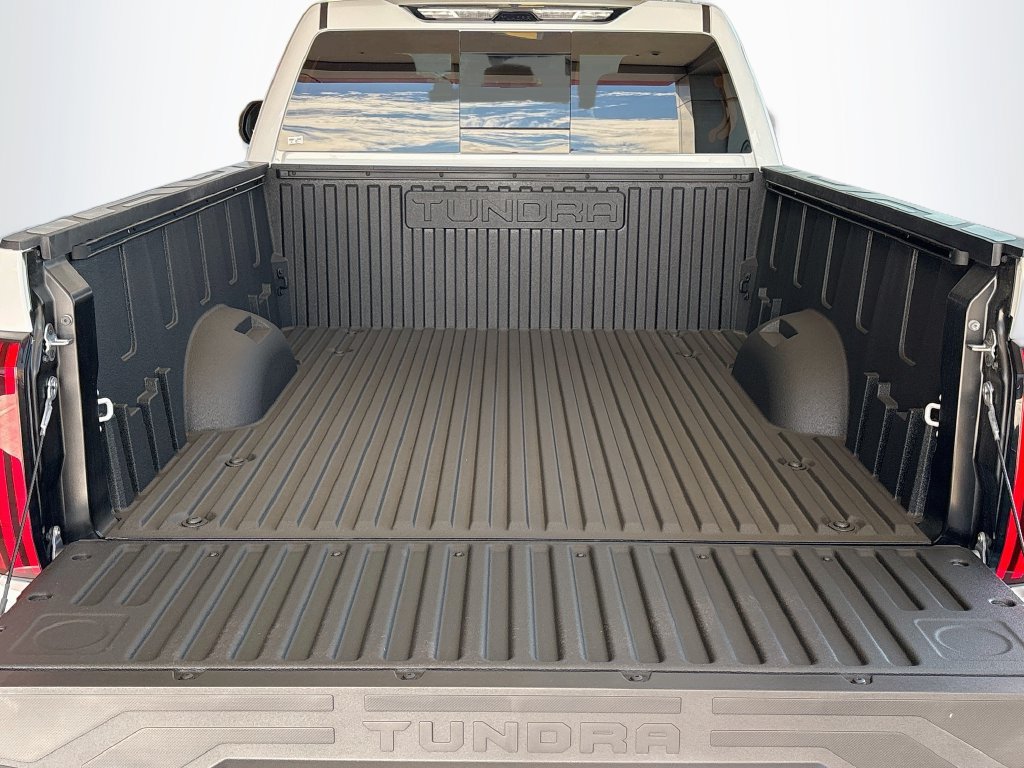 2026 Toyota Tundra SR5 - Photo 27