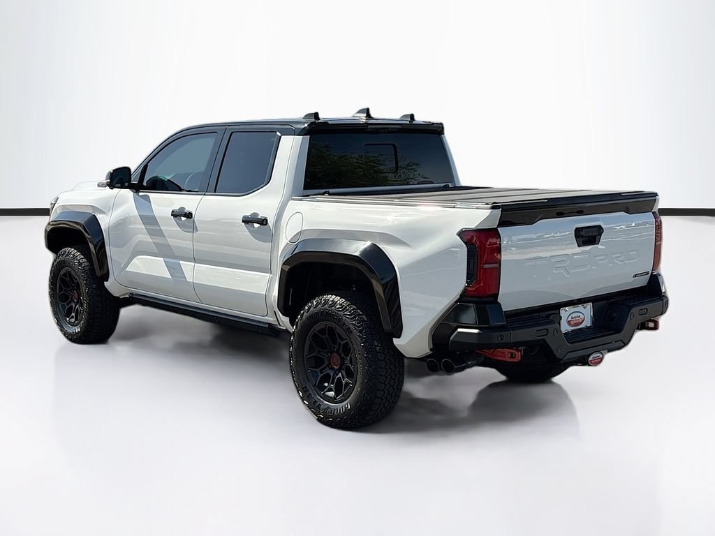2026 Toyota Tacoma TRD Pro - Photo 7