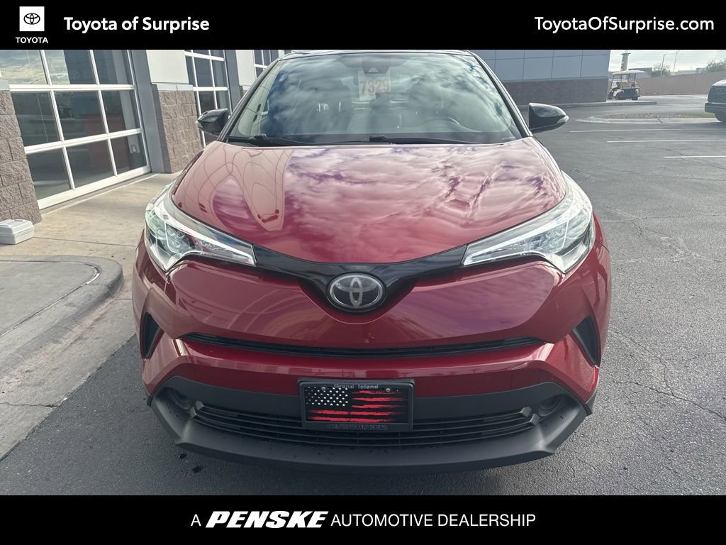 2019 Toyota C-HR XLE's photo