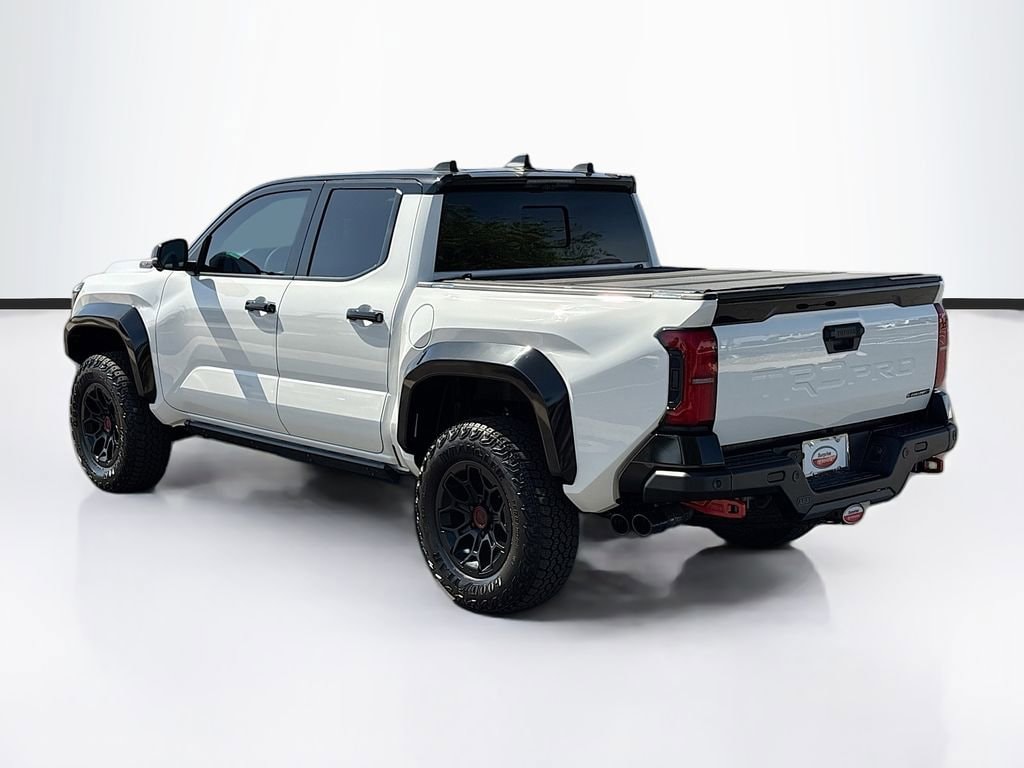 2026 Toyota Tacoma TRD Pro - Photo 7