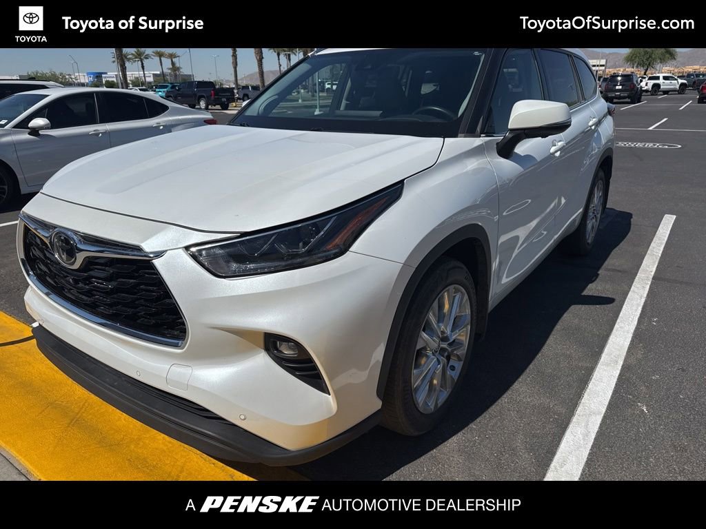 2023 Toyota Highlander Limited AWD's photo