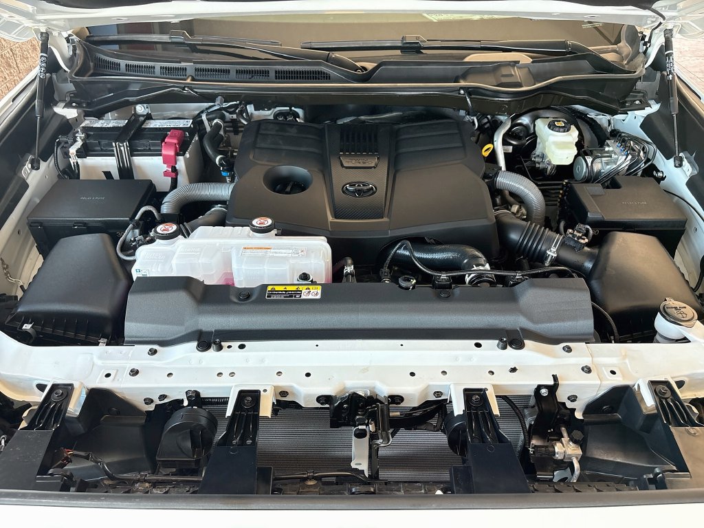 2026 Toyota Tundra SR5 - Photo 28