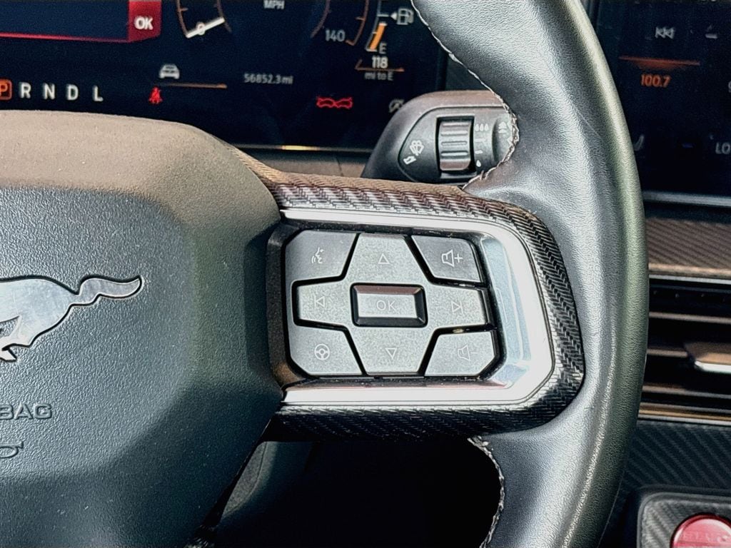 2024 Ford Mustang EcoBoost - Photo 12