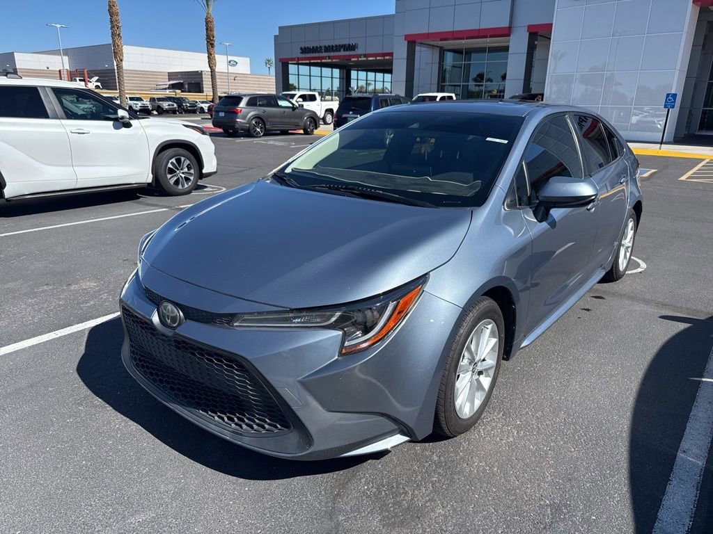 Used 2020 Toyota Corolla LE Sedan