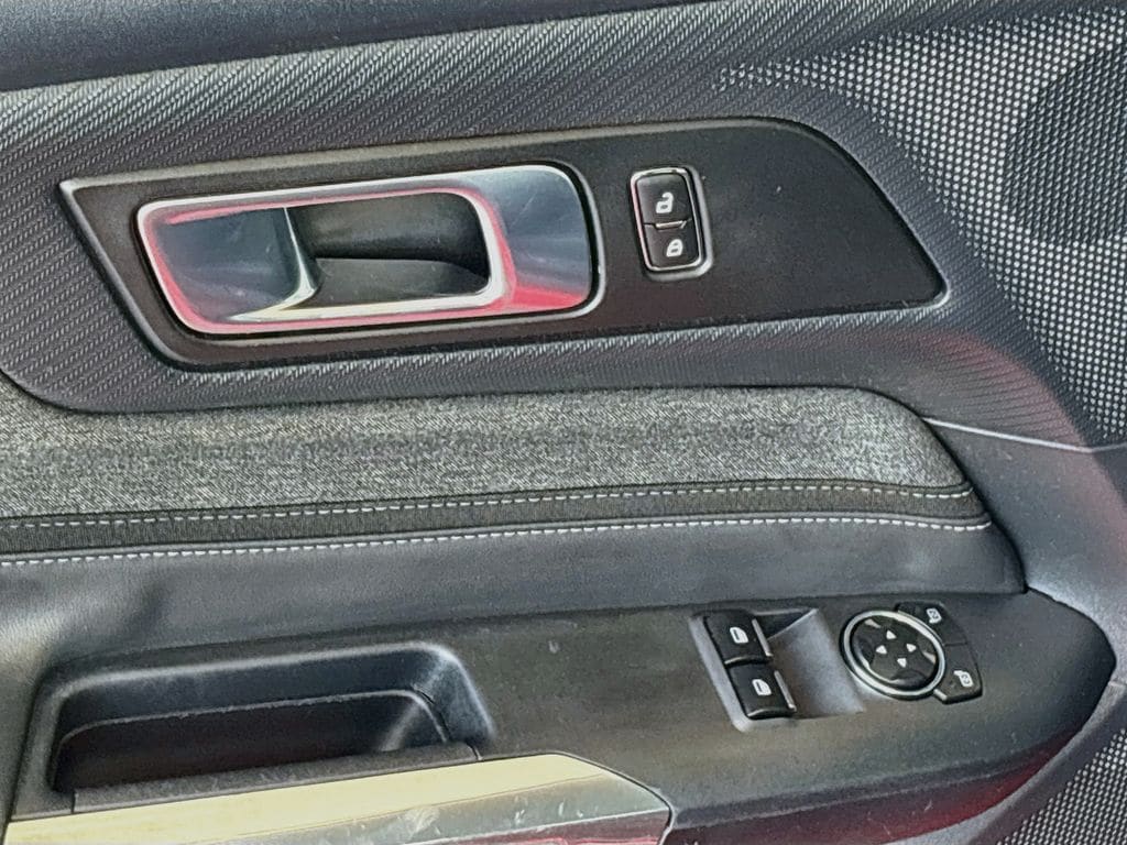 2024 Ford Mustang EcoBoost - Photo 22