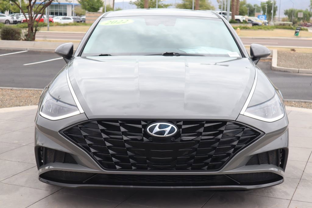 2022 Hyundai Sonata SEL photo 2