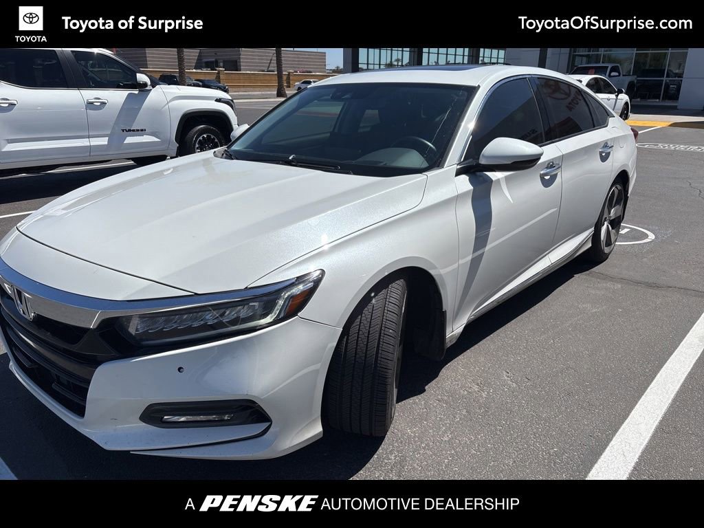 2018 Honda Accord 1.5T Touring Auto's photo