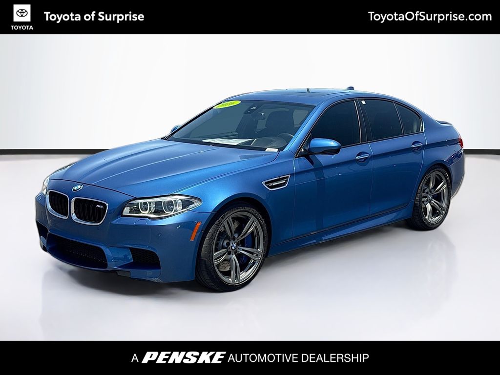 2016 BMW M5 -'s photo