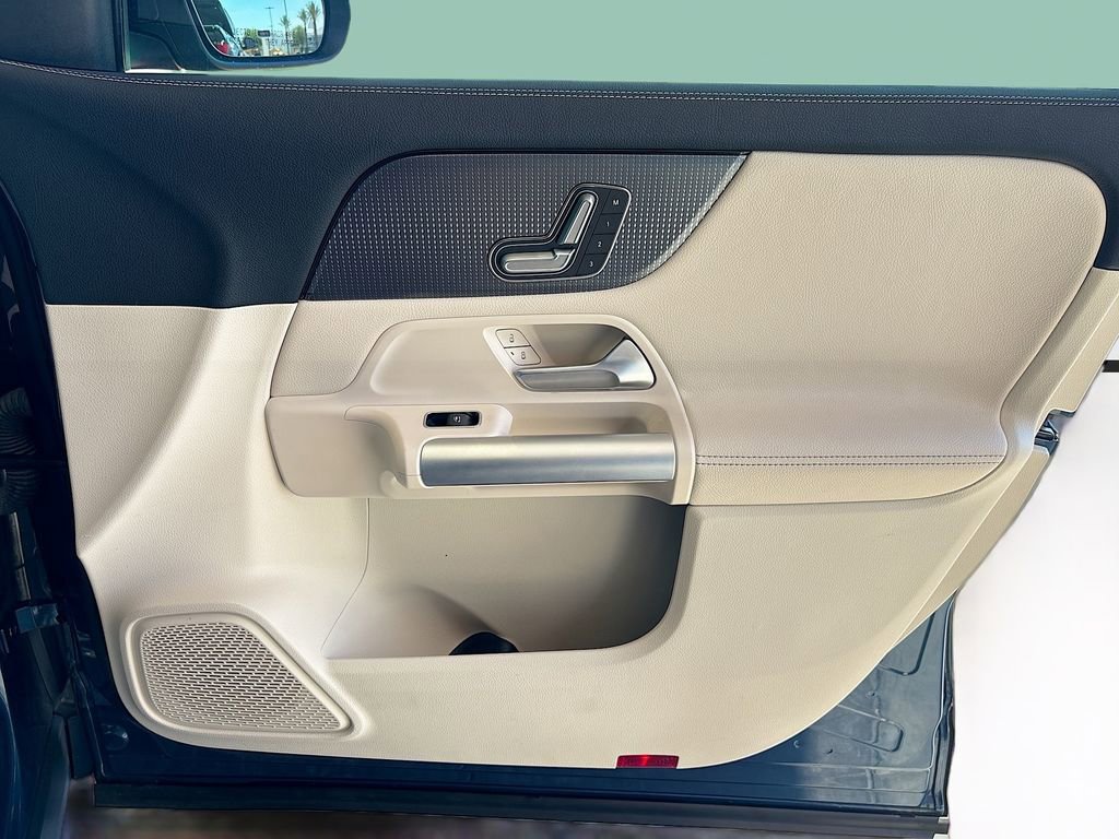 2023 Mercedes-Benz GLA Base - Photo 24