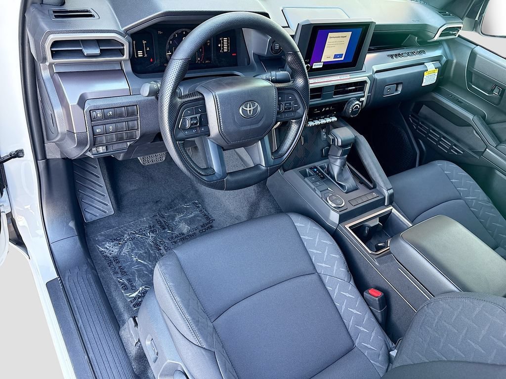 2026 Toyota Tacoma SR5 - Photo 9