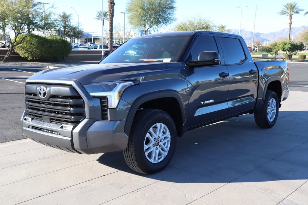 2026 Toyota Tundra SR5 CREWMAX 5.5 