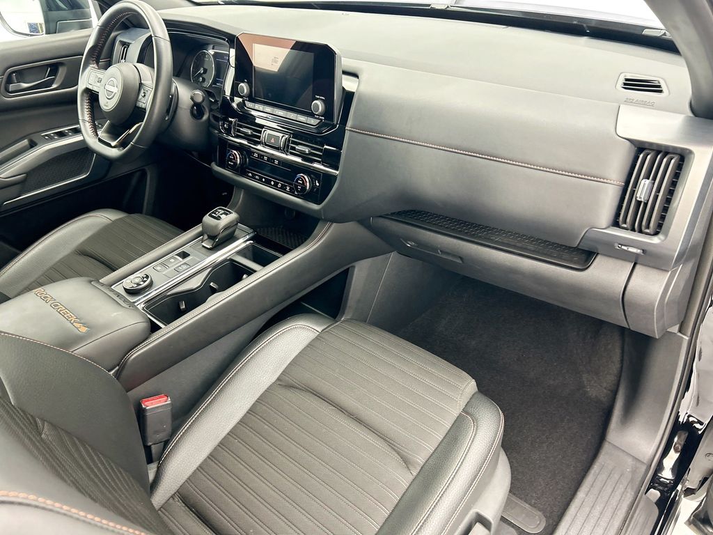 2025 Nissan Pathfinder Rock Creek - Photo 15