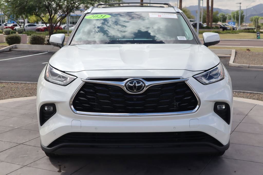 2021 Toyota Highlander Limited photo 2