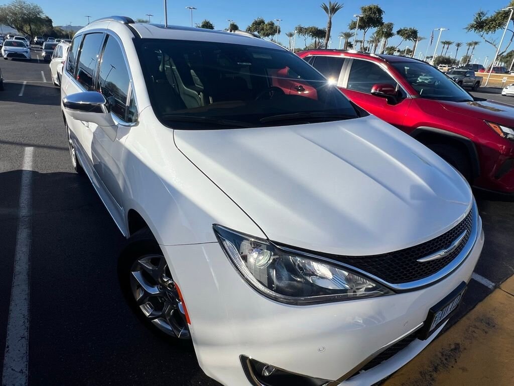 Used 2020 Chrysler Pacifica Limited Van Passenger Van