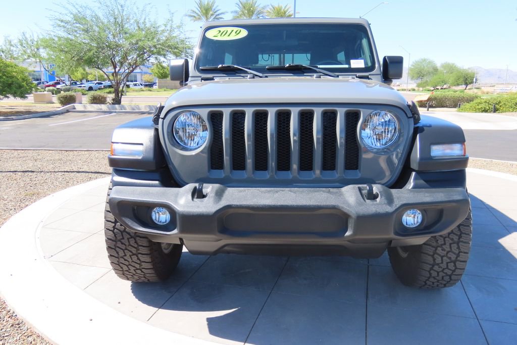 2019 Jeep Wrangler Unlimited Sport S photo 2
