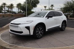 2025 Toyota Crown Signia XLE XLE