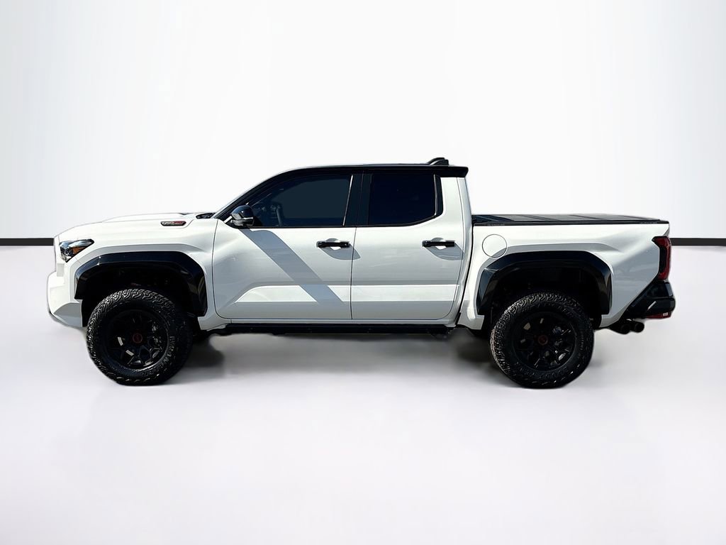 2026 Toyota Tacoma TRD Pro - Photo 8