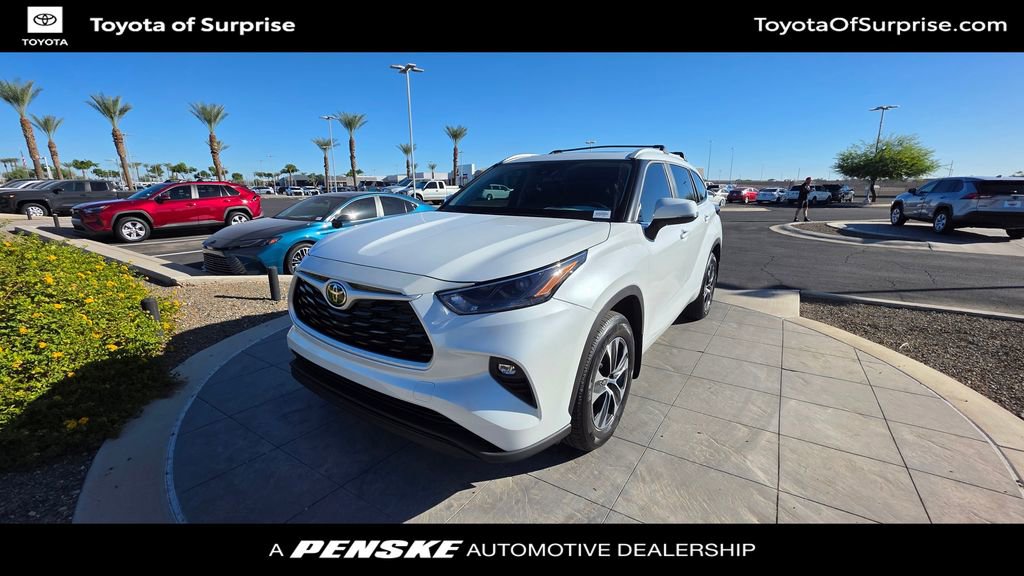 2025 Toyota Highlander XLE AWD 