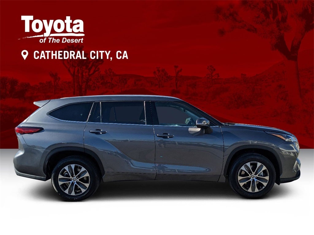 Certified 2022 Toyota Highlander XLE with VIN 5TDGARAH2NS514327 for sale in Cathedral City, CA