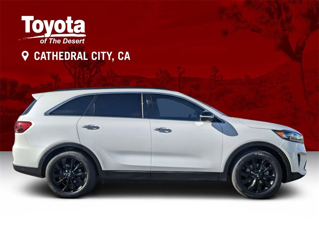 Used 2020 Kia Sorento S with VIN 5XYPG4A5XLG639898 for sale in Cathedral City, CA