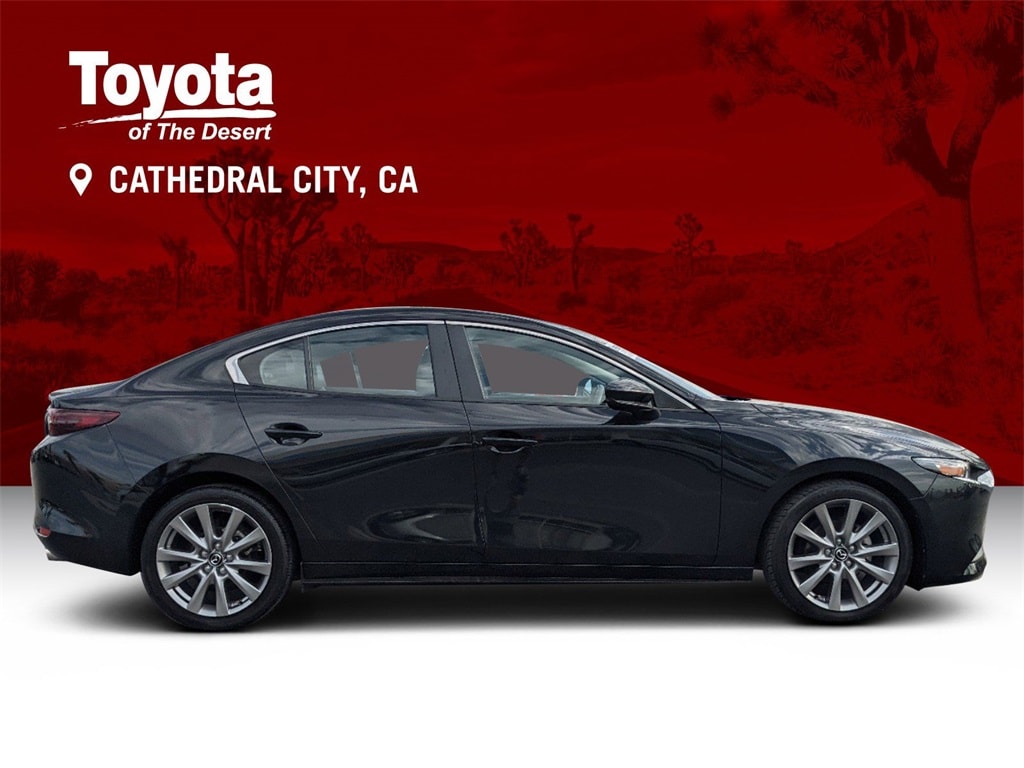 Used 2021 Mazda Mazda3 Select with VIN JM1BPABLXM1330780 for sale in Cathedral City, CA