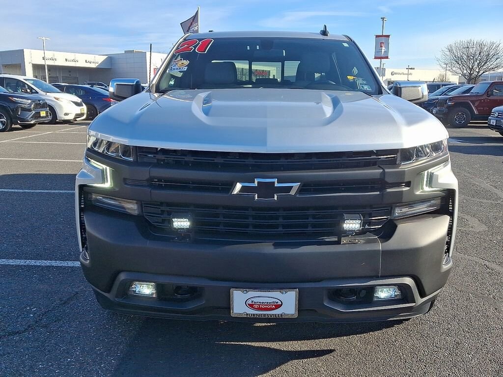Used 2021 Chevrolet Silverado 1500 LT Truck Crew Cab