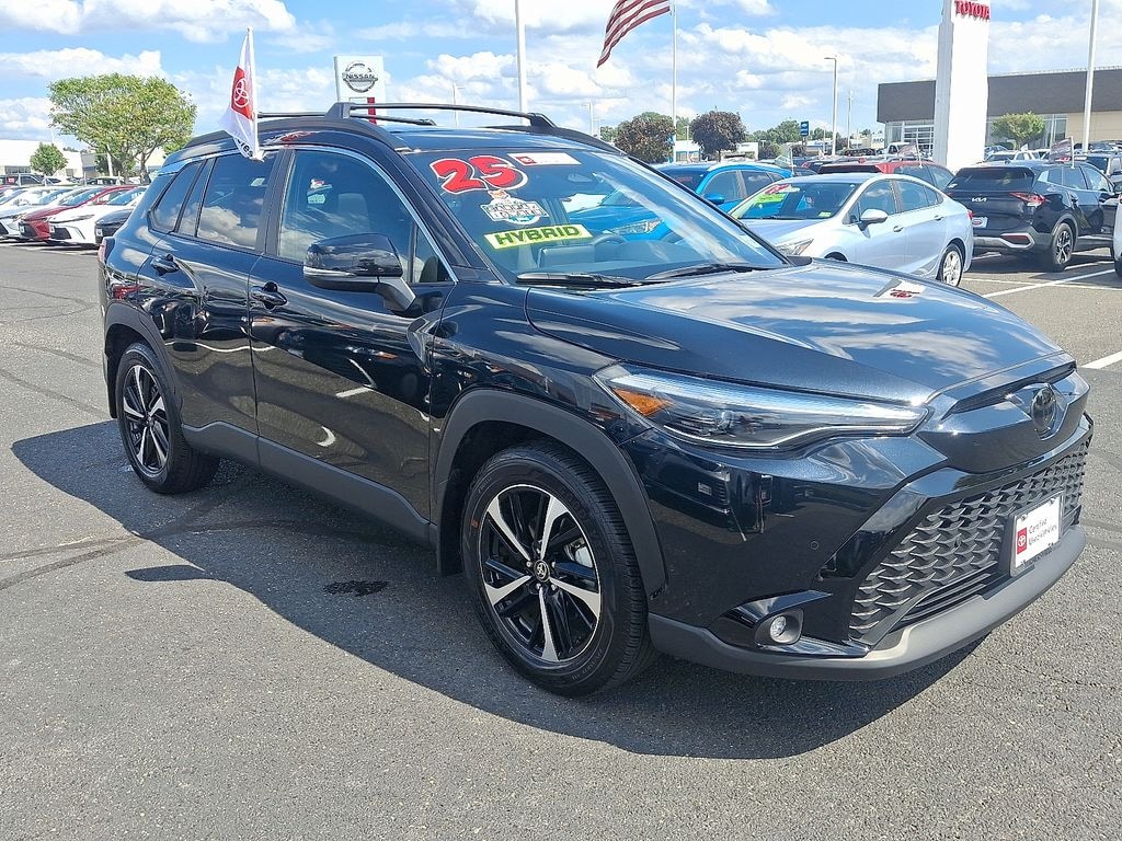Certified 2025 Toyota Corolla Cross Hybrid Hybrid XSE SUV