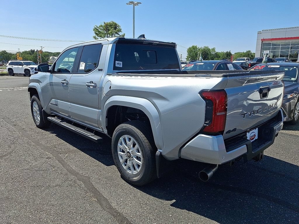 New 2026 Toyota Tacoma SR5 4X4 DOUBLE CAB