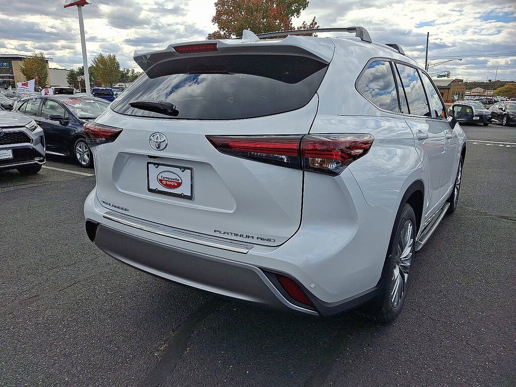 New 2026 Toyota Highlander Platinum PLATINUM AWD