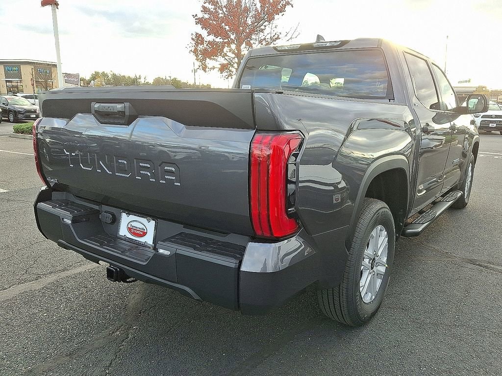 New 2026 Toyota Tundra SR5 SR5 CREWMAX 5.5