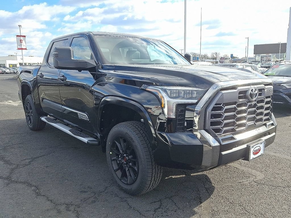 New 2026 Toyota Tundra Platinum PLATINUM CREWMAX 5.5