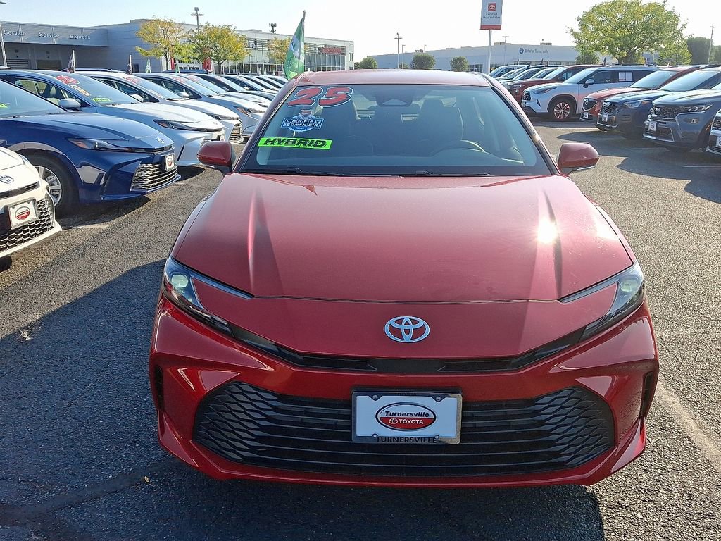 2025 Toyota Camry LE photo 2