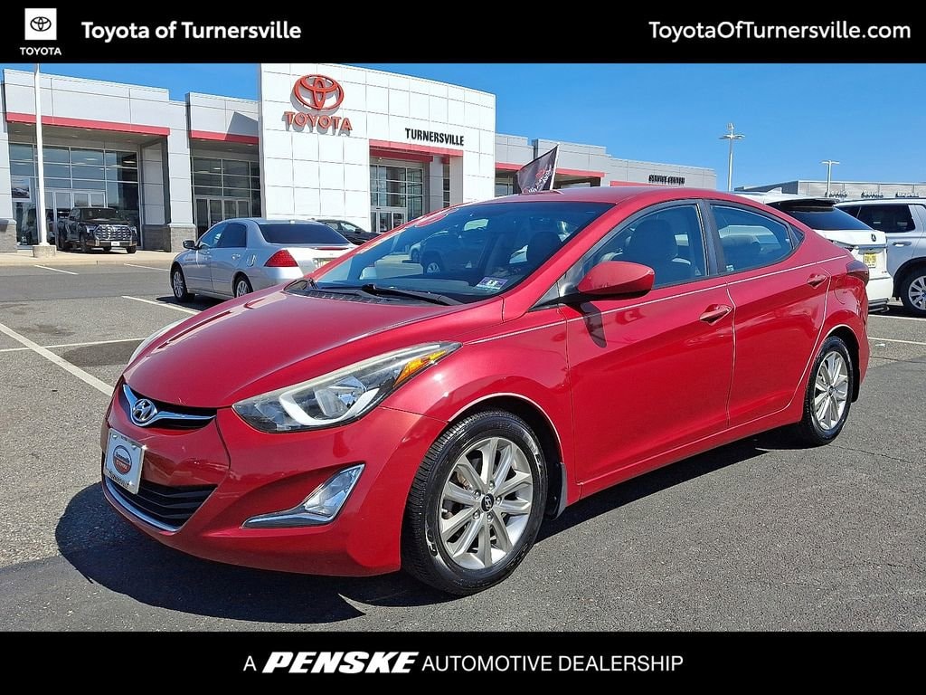 Used 2016 Hyundai Elantra SE Sedan