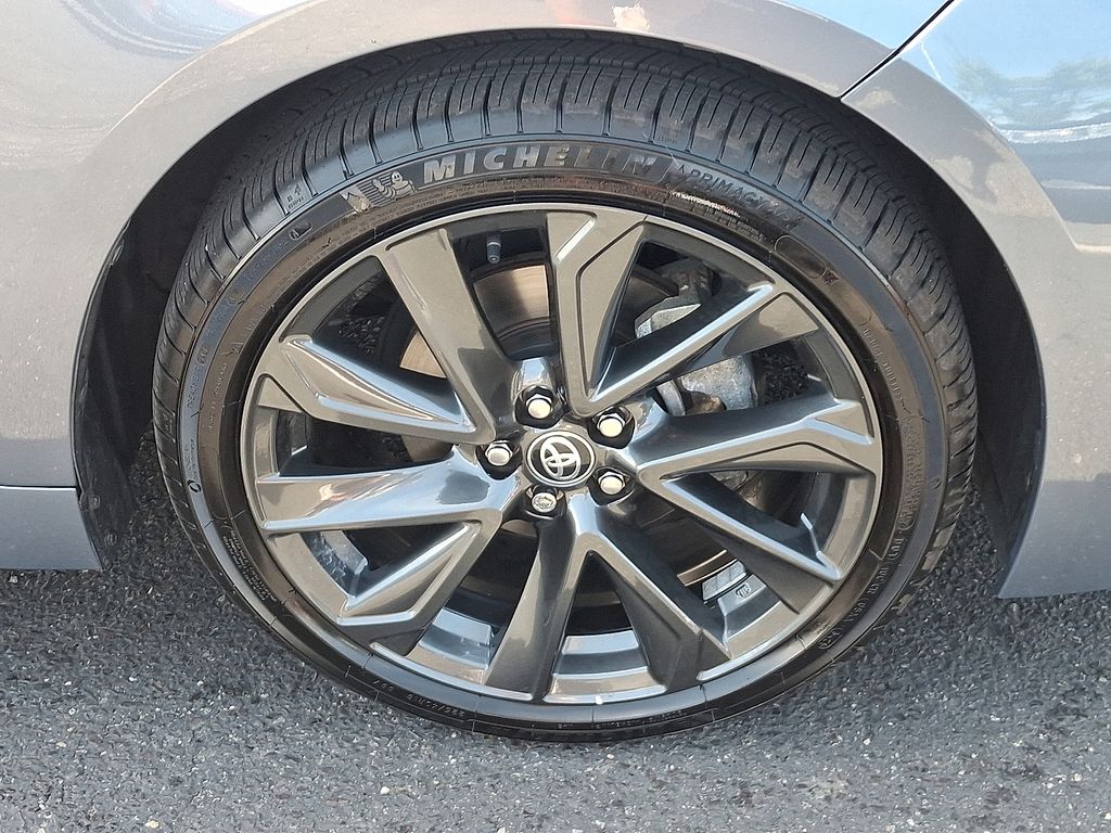 2025 Toyota Corolla SE - Photo 8