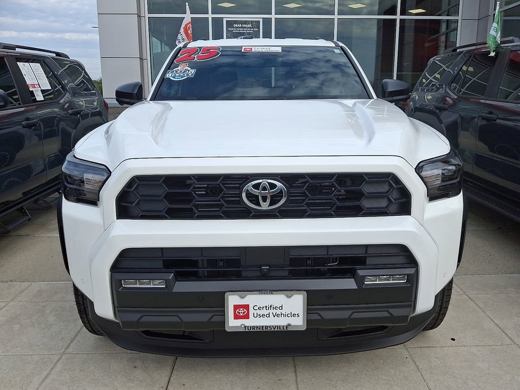 2025 Toyota 4Runner TRD Off-Road Premium photo 2