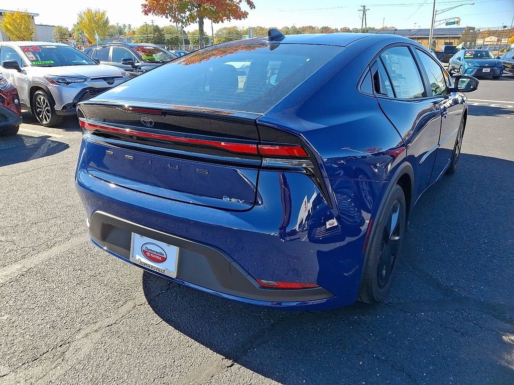 New 2026 Toyota Prius LE AWD LE AWD