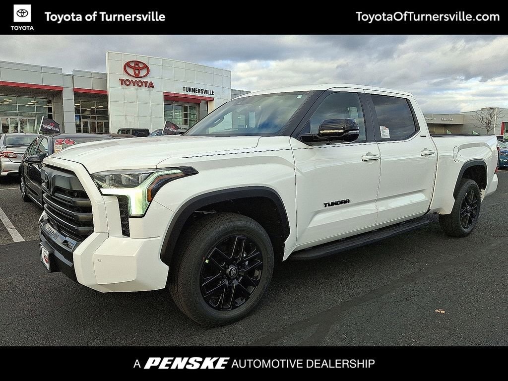New 2026 Toyota Tundra Limited LIMITED CREWMAX 6.5