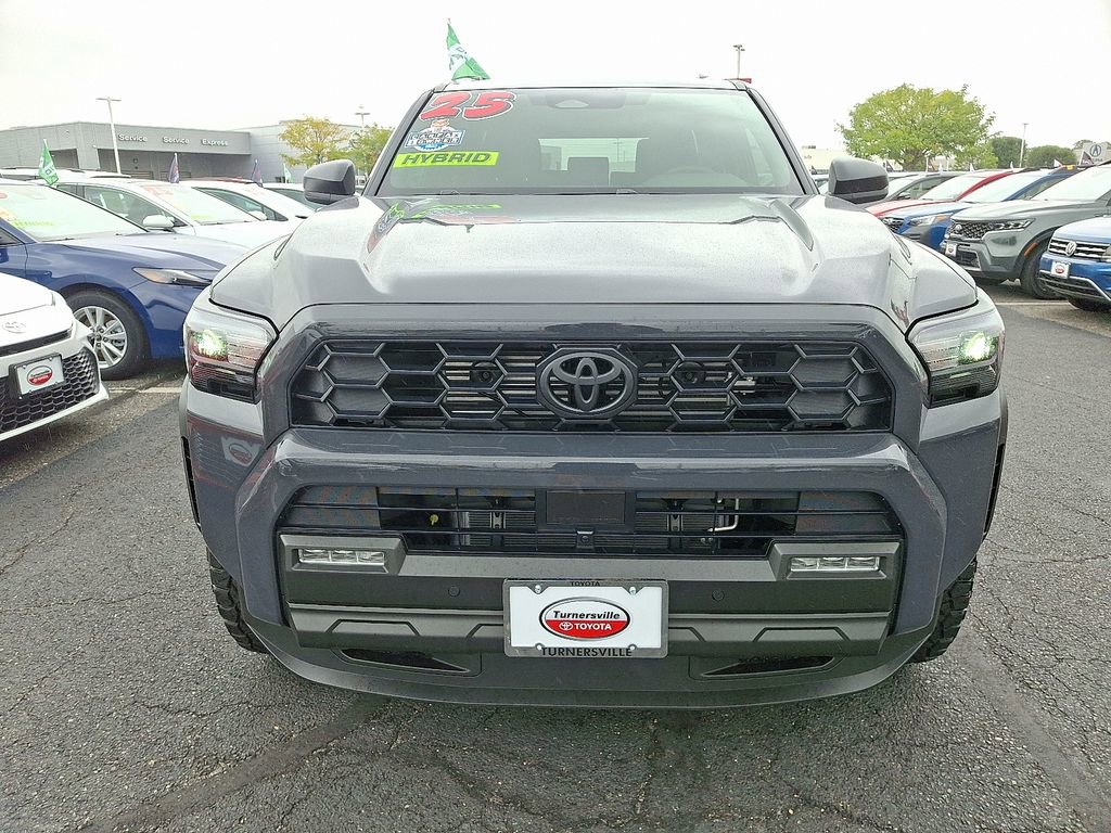 2025 Toyota 4Runner TRD Off-Road photo 2