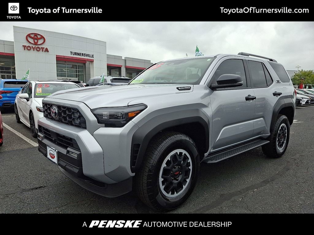 2025 Toyota 4Runner TRD Off-Road's photo