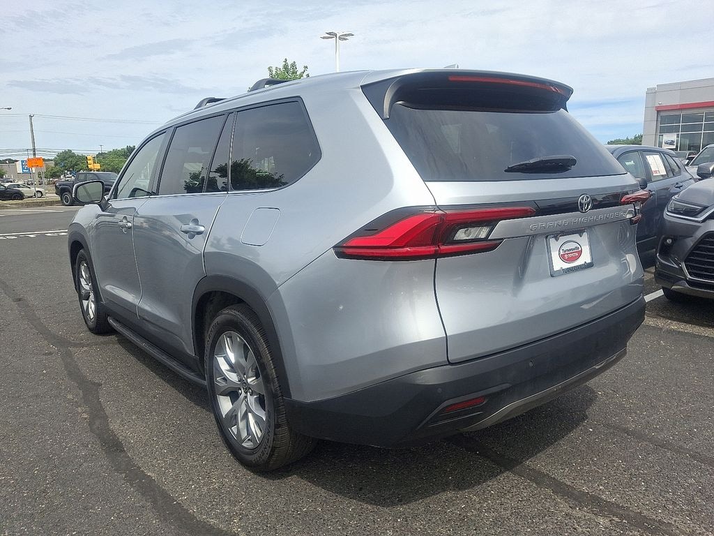 Used 2024 Toyota Grand Highlander Hybrid Limited SUV