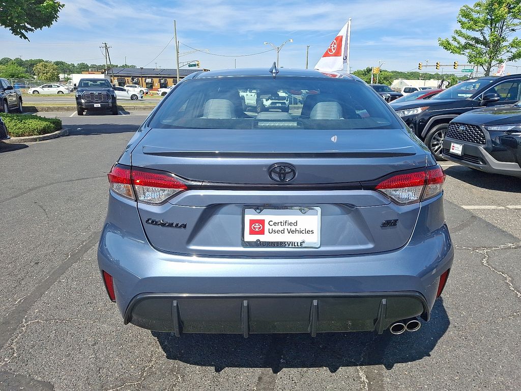 2025 Toyota Corolla SE - Photo 5