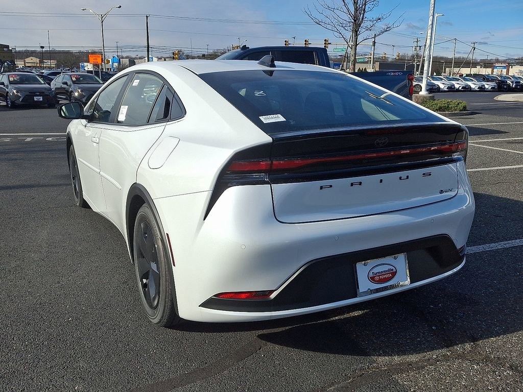 New 2026 Toyota Prius LE LE