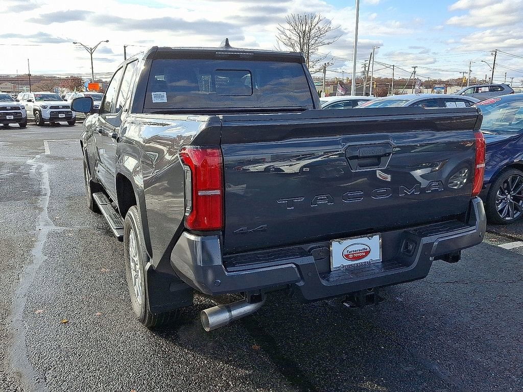 New 2025 Toyota Tacoma SR5 4X4 DOUBLE CAB