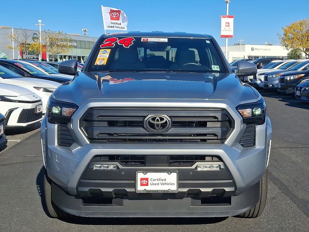 2024 Toyota Tacoma SR5 photo 2