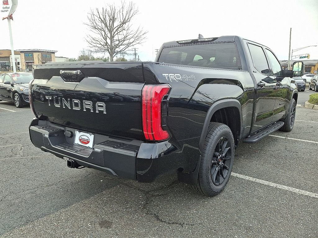 New 2026 Toyota Tundra Limited LIMITED CREWMAX 6.5
