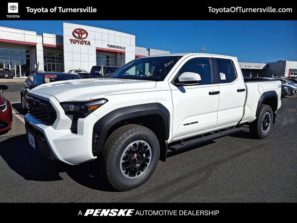 2025 Toyota Tacoma TRD Off Road's photo