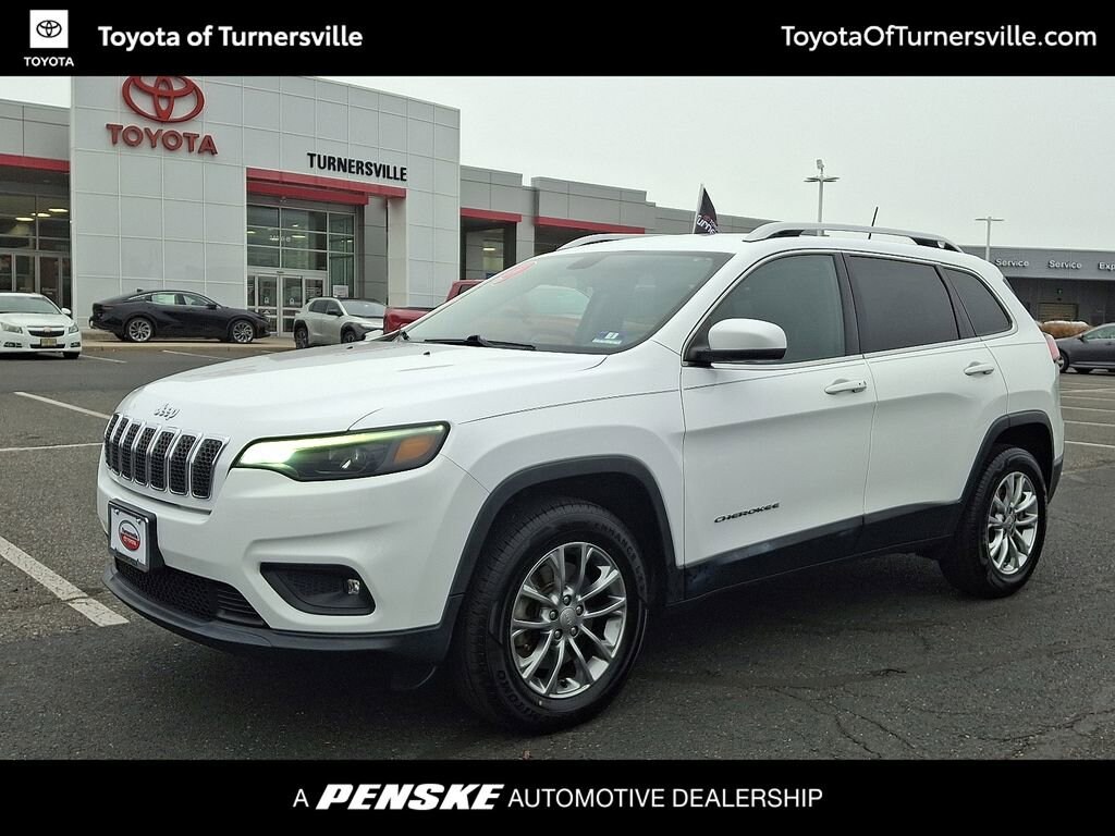 Used 2019 Jeep Cherokee Latitude Plus SUV