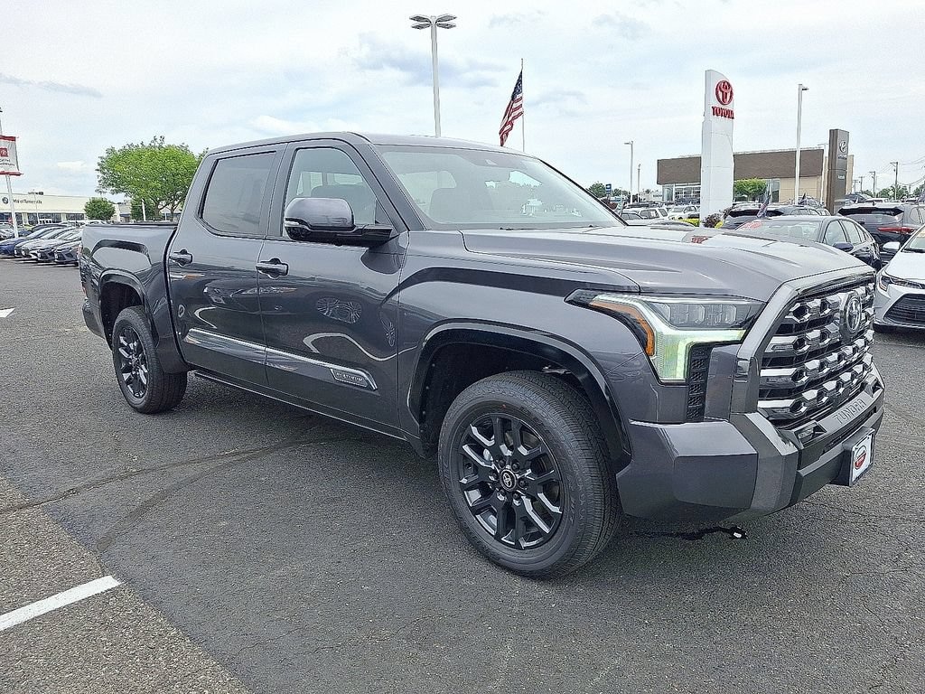 New 2026 Toyota Tundra Platinum PLATINUM CREWMAX 5.5