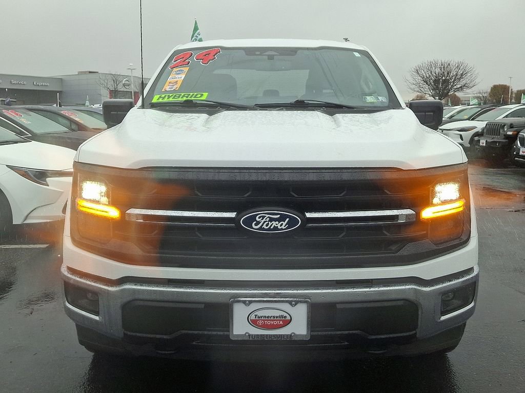 2024 Ford F-150 XLT photo 2
