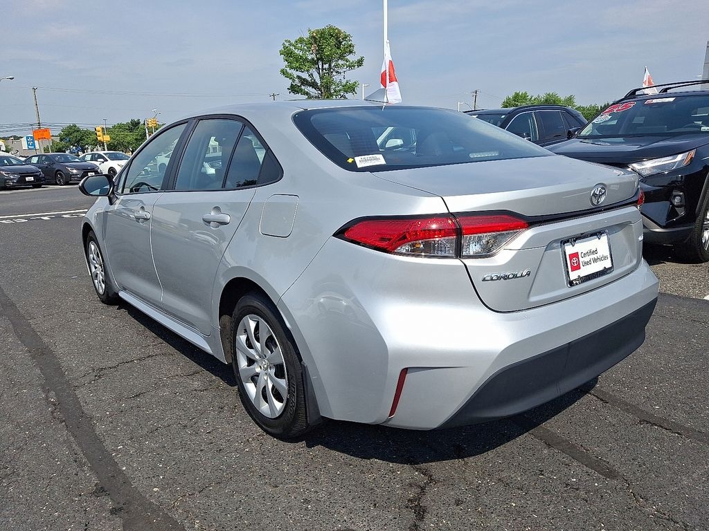 Certified 2024 Toyota Corolla LE Sedan